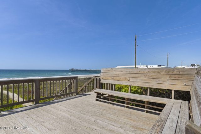 308 Live Oak Street, Emerald Isle, NC 28594