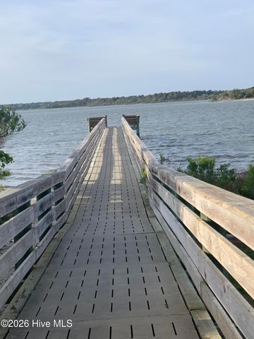 308 Live Oak Street, Emerald Isle, NC 28594