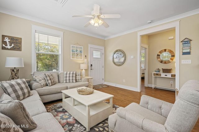 308 Live Oak Street, Emerald Isle, NC 28594