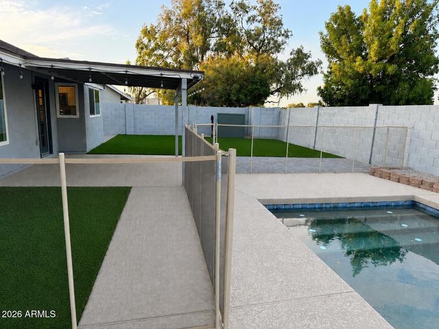 1618 W BROOKS Street, Chandler, AZ 85224