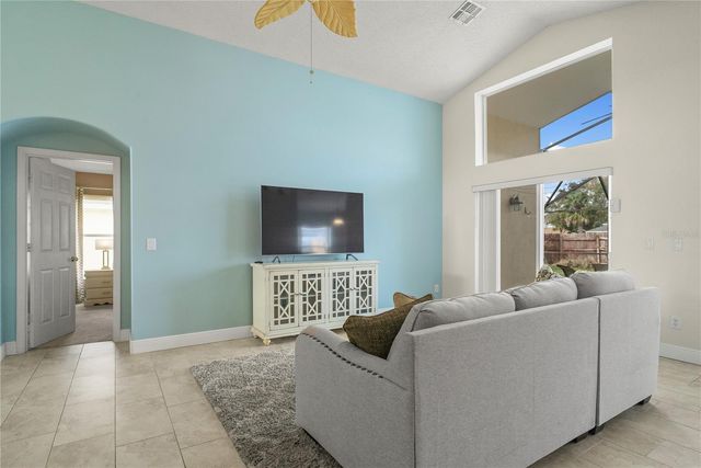 8053 ROARING CREEK COURT, Kissimmee, FL 34747