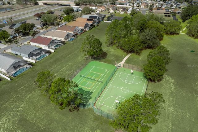 8053 ROARING CREEK COURT, Kissimmee, FL 34747