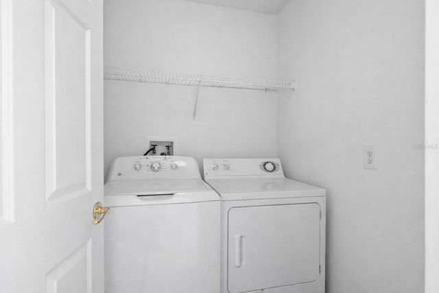 8053 ROARING CREEK COURT, Kissimmee, FL 34747