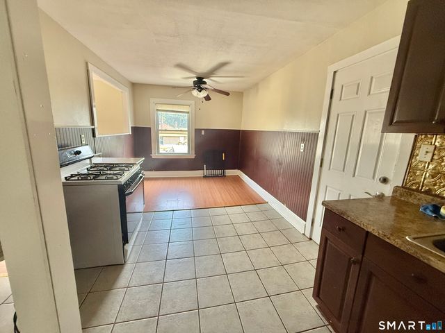 209-211 Davis Street 211, Watertown, CT 06779
