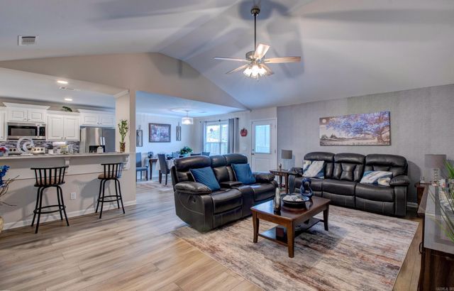 5399 Heritage Valley Drive, Benton, AR 72019