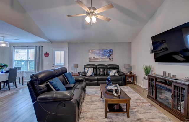 5399 Heritage Valley Drive, Benton, AR 72019