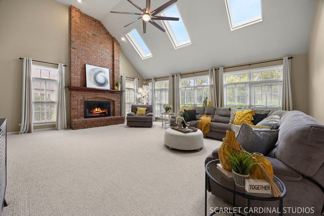 3307 Grassmere Road, Naperville, IL 60564