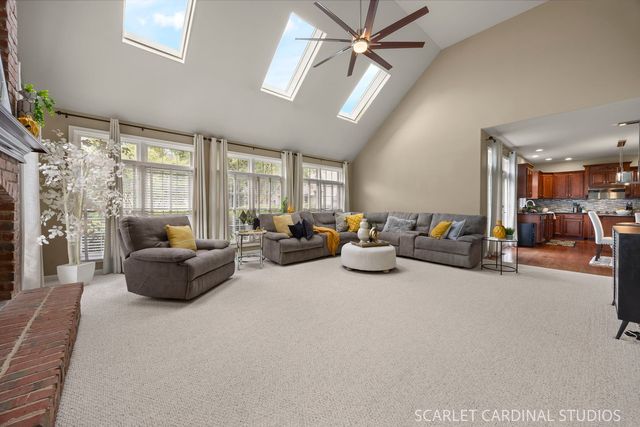 3307 Grassmere Road, Naperville, IL 60564