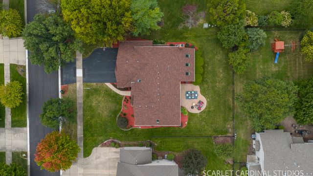3307 Grassmere Road, Naperville, IL 60564