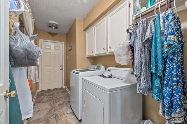 10826 28th Street, Santa Fe, TX 77510