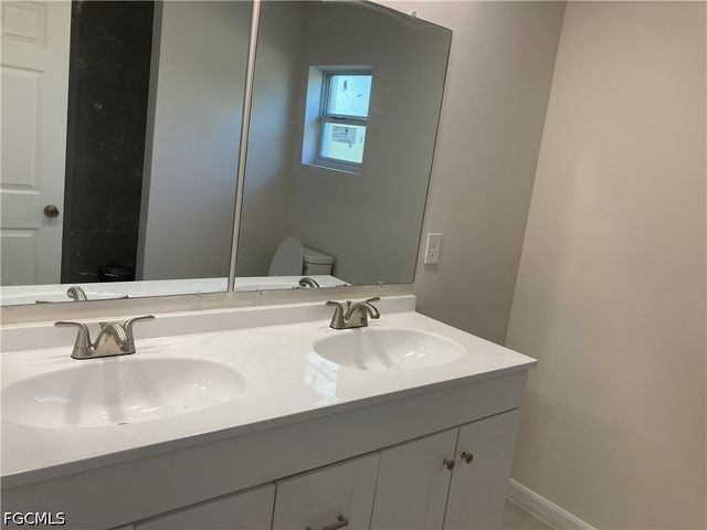 117 NE 7th AVE, Cape Coral, FL 33909