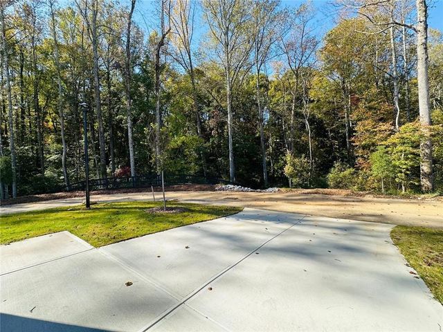 134 Berry Drive, Dawsonville, GA 30534