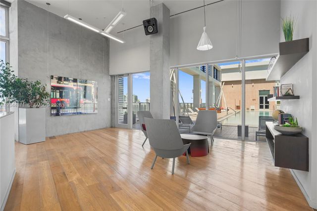 151 SE 1st Street PH04, Miami, FL 33131