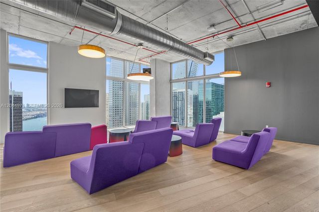 151 SE 1st Street PH04, Miami, FL 33131