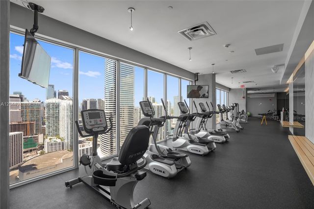 151 SE 1st Street PH04, Miami, FL 33131