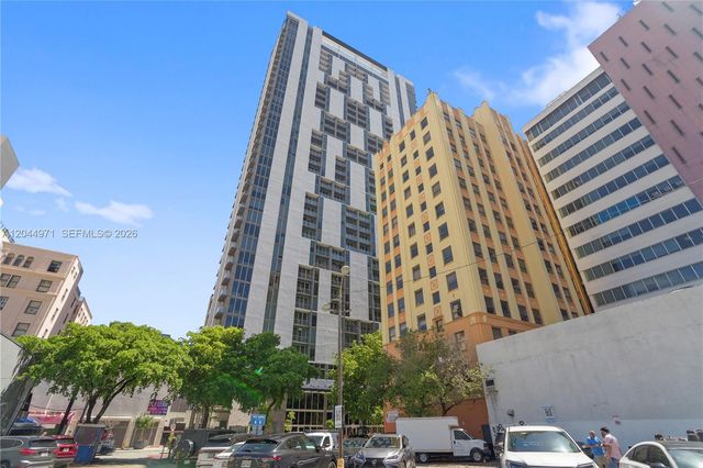 151 SE 1st Street PH04, Miami, FL 33131