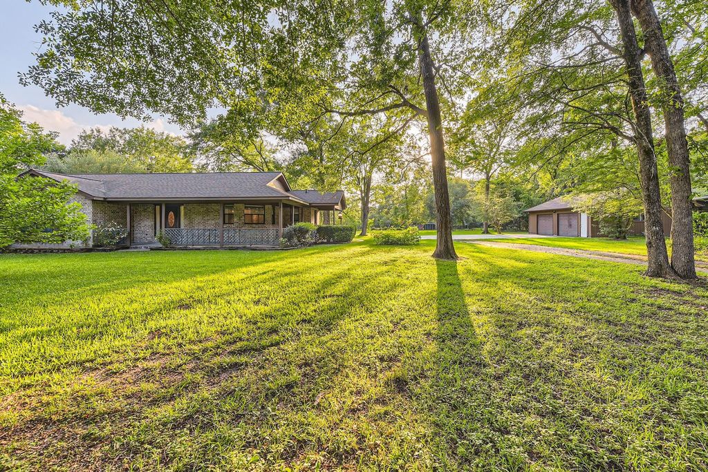 30319 Highland Boulevard, Magnolia, TX 77354