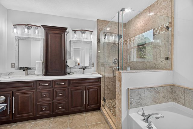 6455 Azura Lake Road, Lake Worth, FL 33463