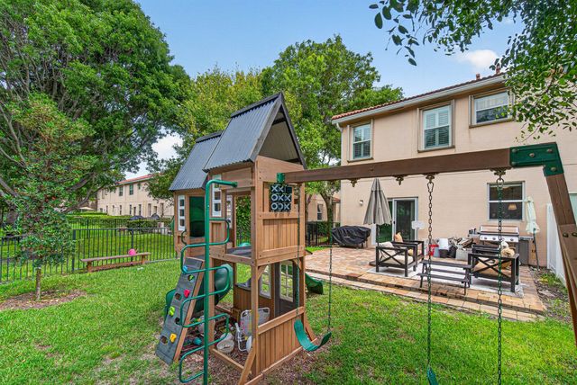6455 Azura Lake Road, Lake Worth, FL 33463