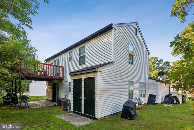 3 MAYNARD DR, Sicklerville, NJ 08081