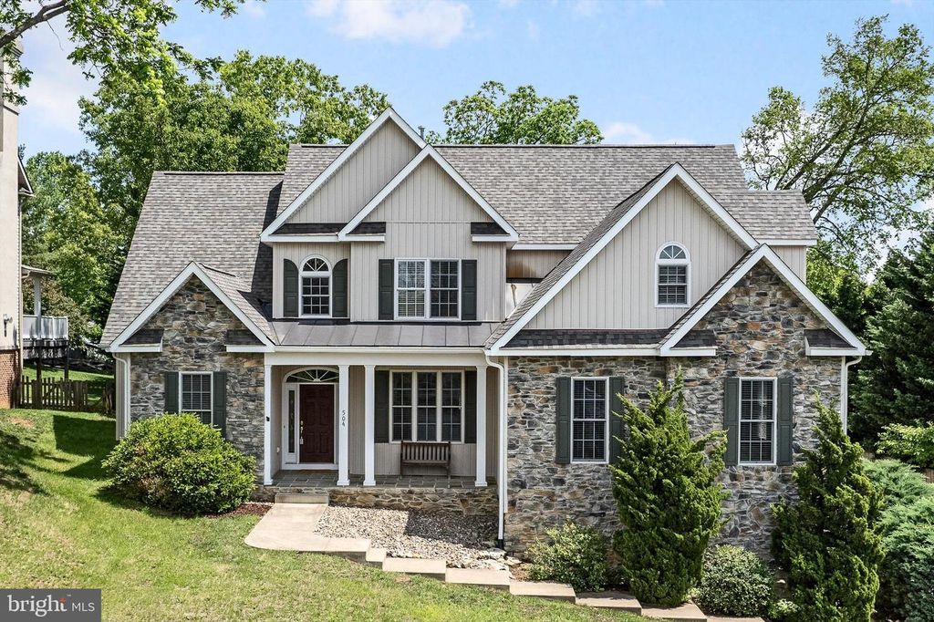 504 OLD FORT ROAD, Winchester, VA 22601