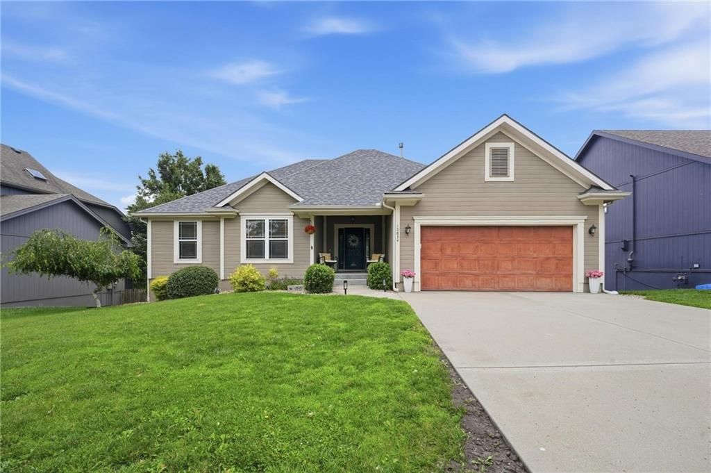 10834 N Manchester Avenue, Kansas City, MO 64157