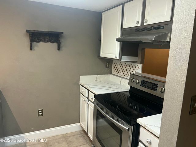 203 Bristol Lane 203, Melbourne, FL 32935