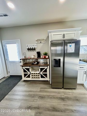 295 PROSPECT STREET, California, MO 65018