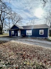 295 PROSPECT STREET, California, MO 65018