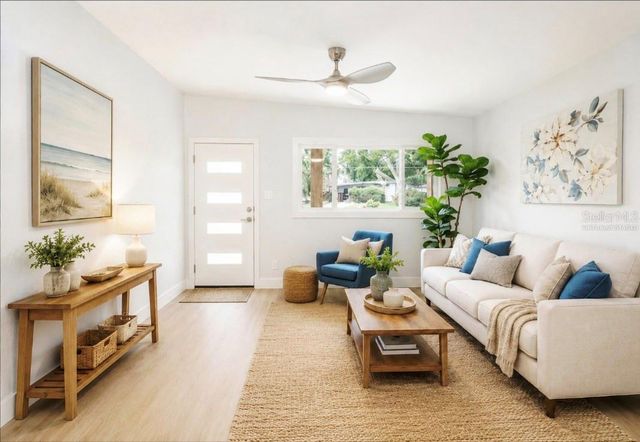 138 DAVISON AVENUE NE, St Petersburg, FL 33703