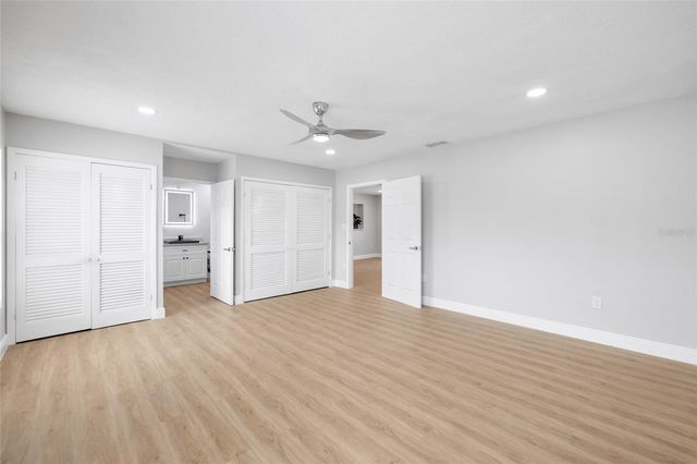 138 DAVISON AVENUE NE, St Petersburg, FL 33703
