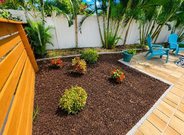 138 DAVISON AVENUE NE, St Petersburg, FL 33703