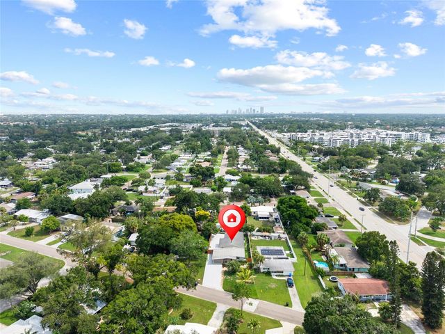 138 DAVISON AVENUE NE, St Petersburg, FL 33703