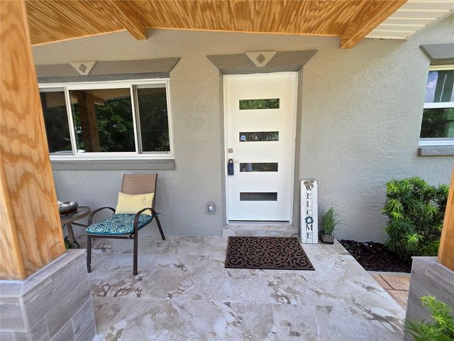138 DAVISON AVENUE NE, St Petersburg, FL 33703
