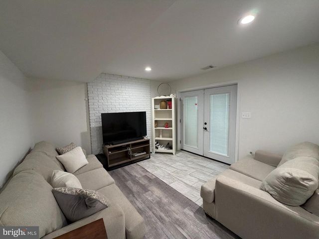 610 ELM ST, Stevensville, MD 21666