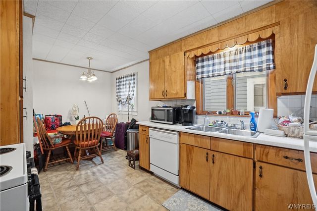 216 Nassau Avenue, Tonawanda, NY 14217