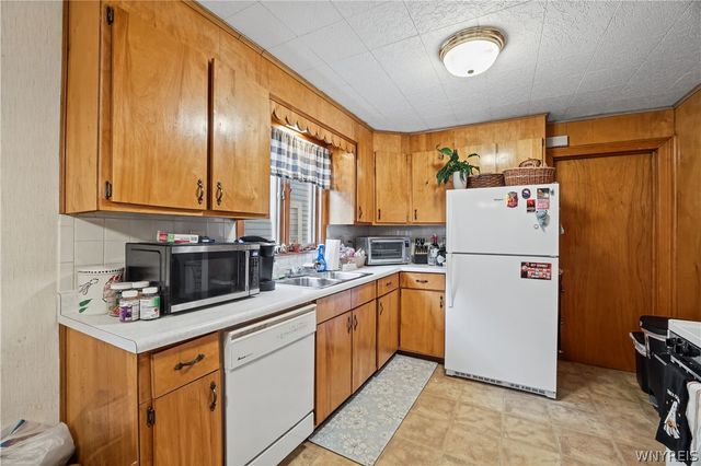 216 Nassau Avenue, Tonawanda, NY 14217