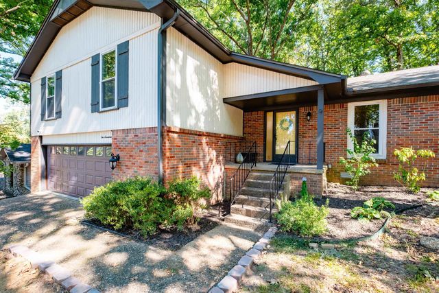 1017 Kings Mountain Drive, Little Rock, AR 72211