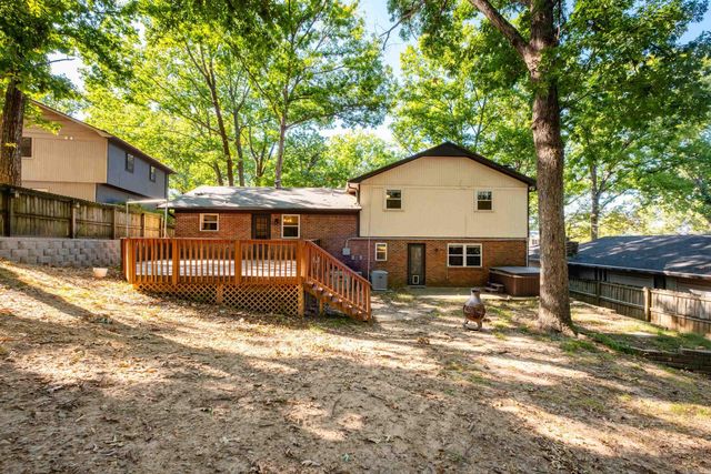 1017 Kings Mountain Drive, Little Rock, AR 72211