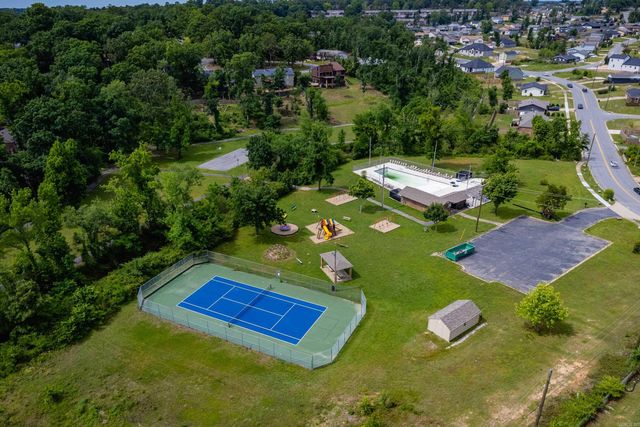 1017 Kings Mountain Drive, Little Rock, AR 72211