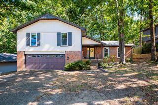 1017 Kings Mountain Drive, Little Rock, AR 72211