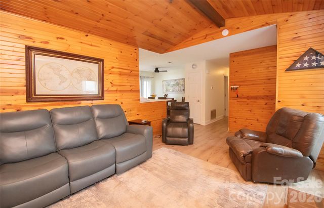 10927 Copper Field Drive, Pineville, NC 28134