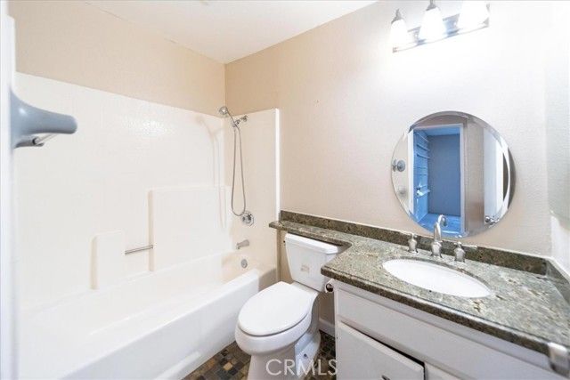 39739 Old Carriage, Murrieta, CA 92563