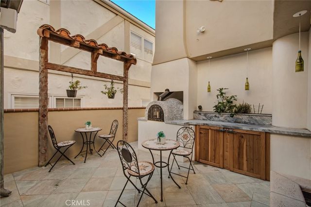 107 Via San Remo, Newport Beach, CA 92663