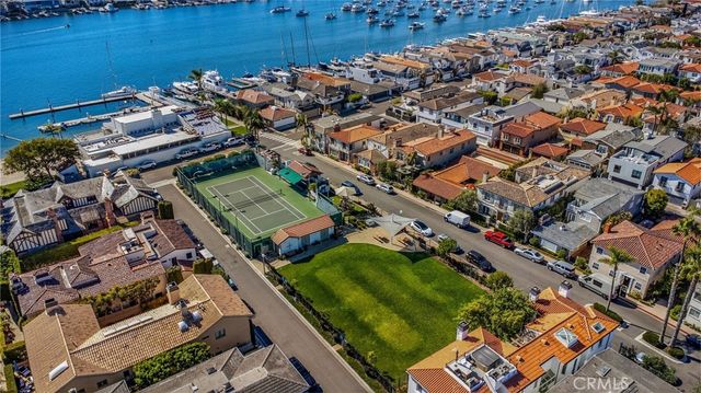 107 Via San Remo, Newport Beach, CA 92663