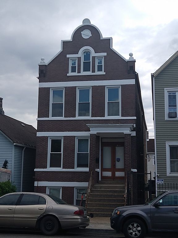 2021 W 47th Street 1F, Chicago, IL 60609