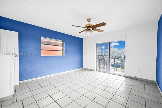 2614 W 8th Ct, Hialeah, FL 33010