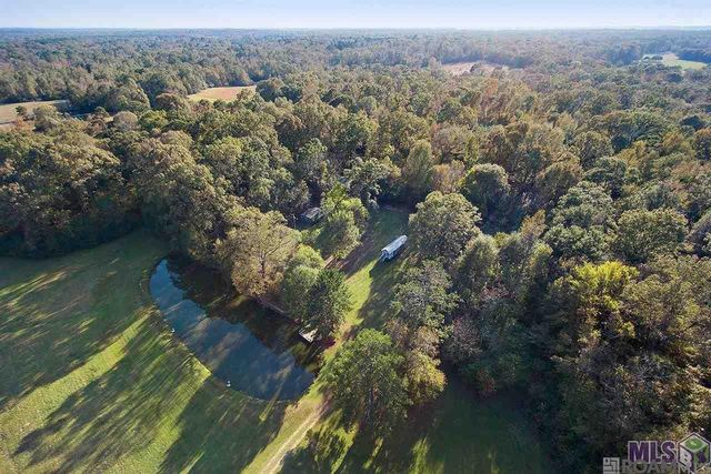 1558 Tommy Whitaker Rd, St Francisville, LA 70775