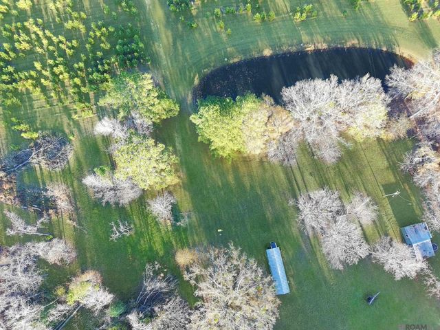 1558 Tommy Whitaker Rd, St Francisville, LA 70775