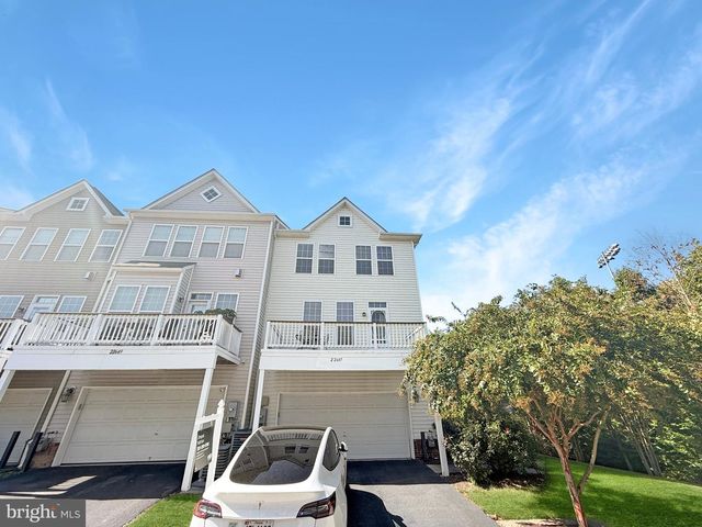 22647 VIENNA GREEN TER, Ashburn, VA 20148